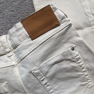 Zara Cream Coloured Cropped Jeans
